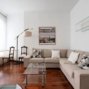 Duomo Luxury Vi Apartment