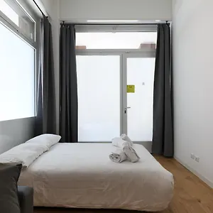 Primopiano - La Malfa Flats Apartament